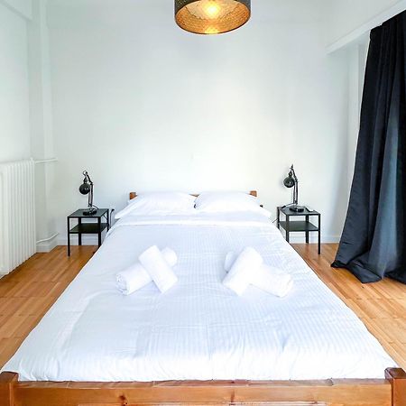 Family Two Bedroom Apartment Benaki Athen Eksteriør billede