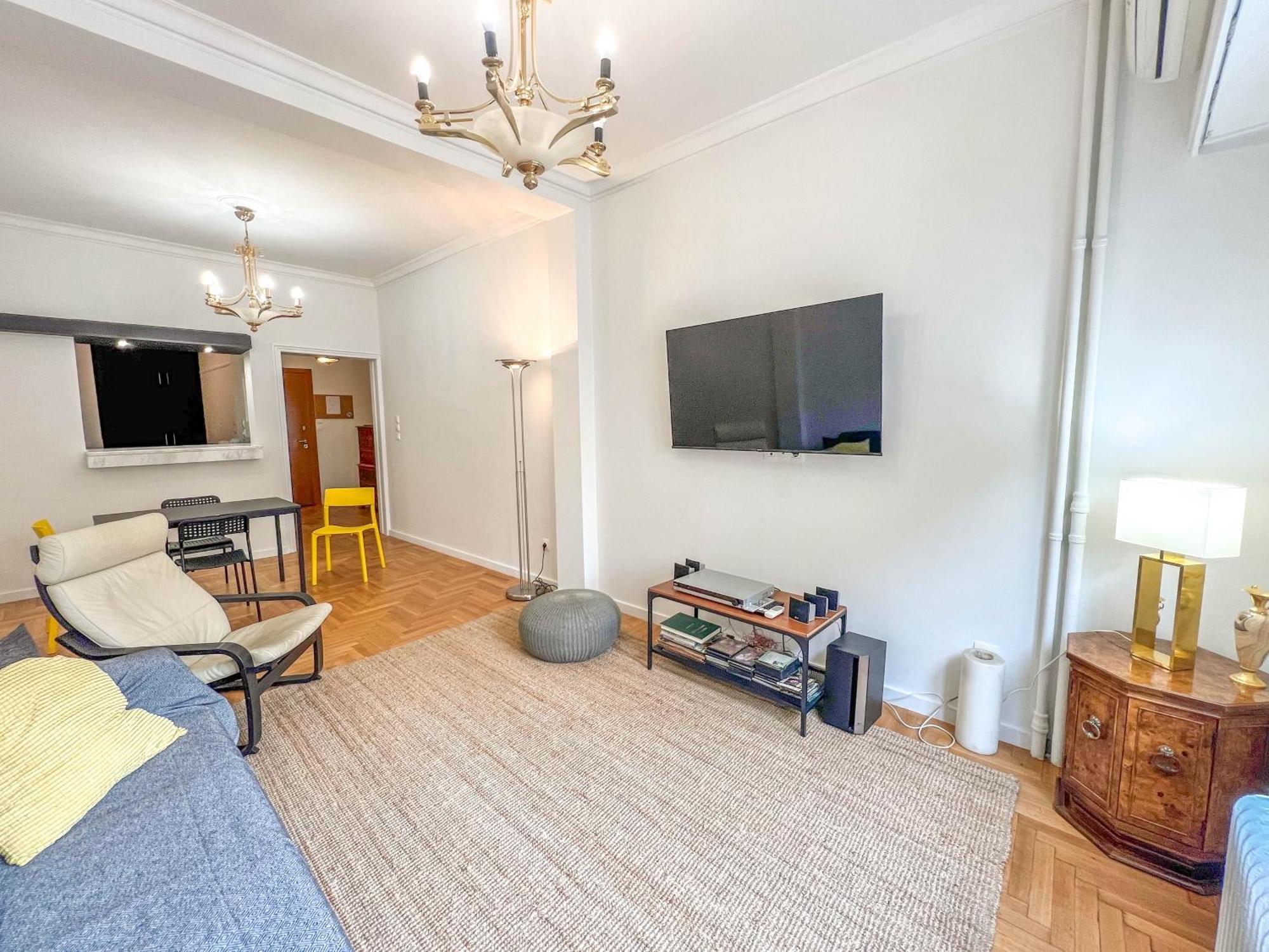 Family Two Bedroom Apartment Benaki Athen Eksteriør billede